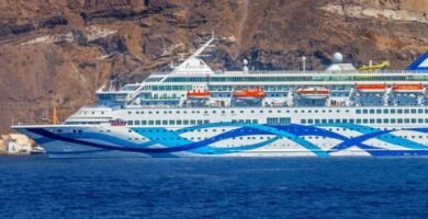Roads Closed and Boats Banned as Israeli Cruise Ship Visits Kefalonia